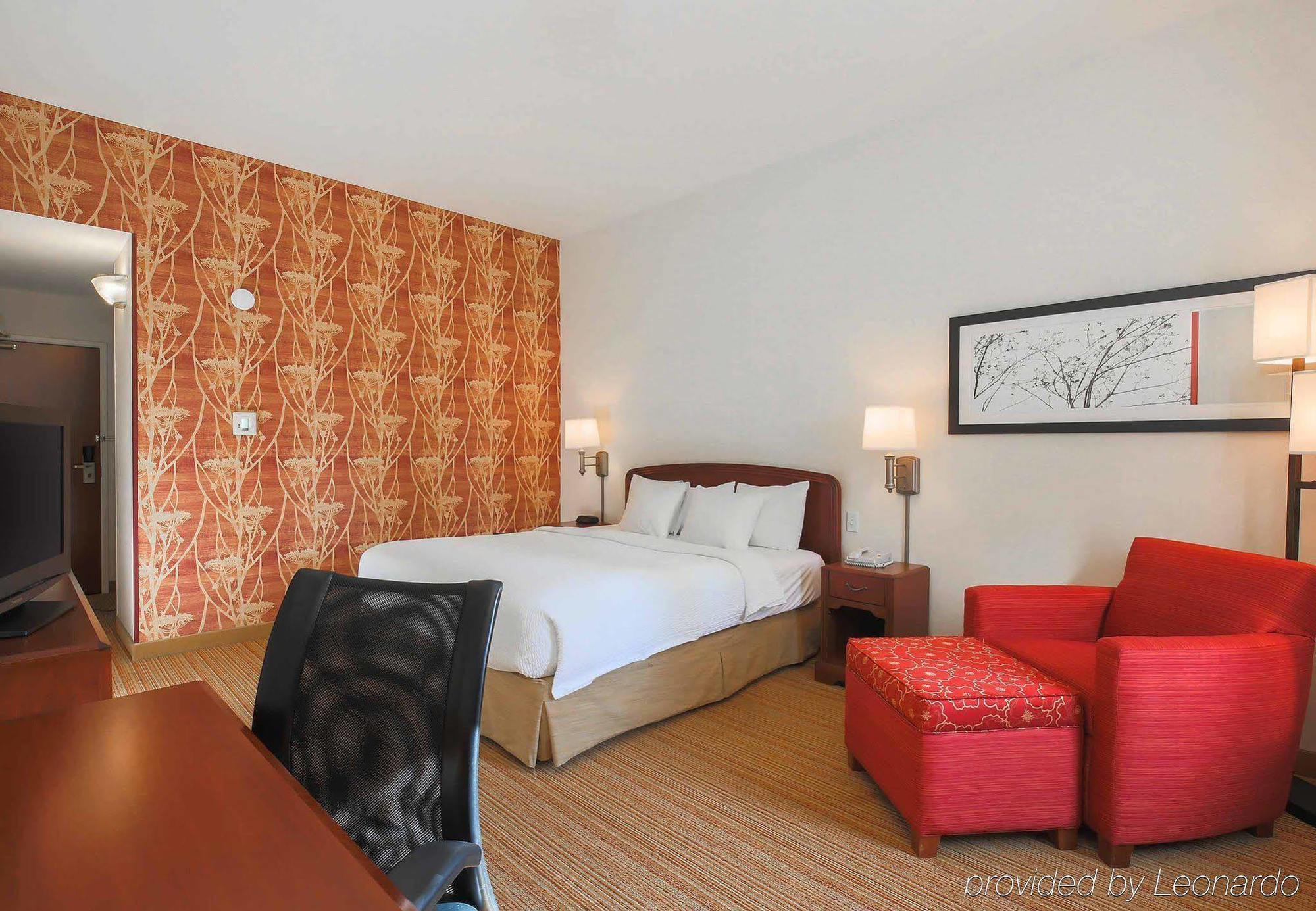 Courtyard By Marriott San Jose South/Morgan Hill Hotel Bagian luar foto