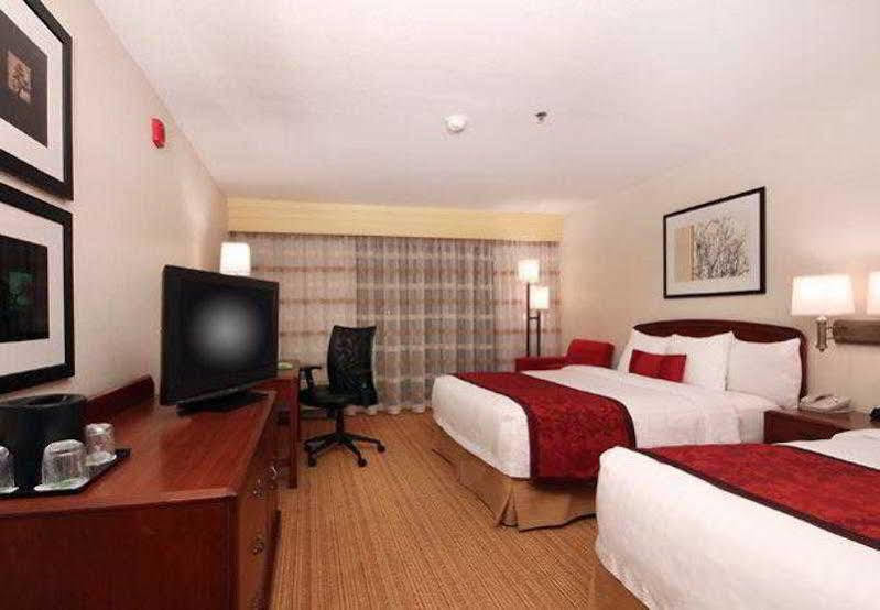 Courtyard By Marriott San Jose South/Morgan Hill Hotel Bagian luar foto